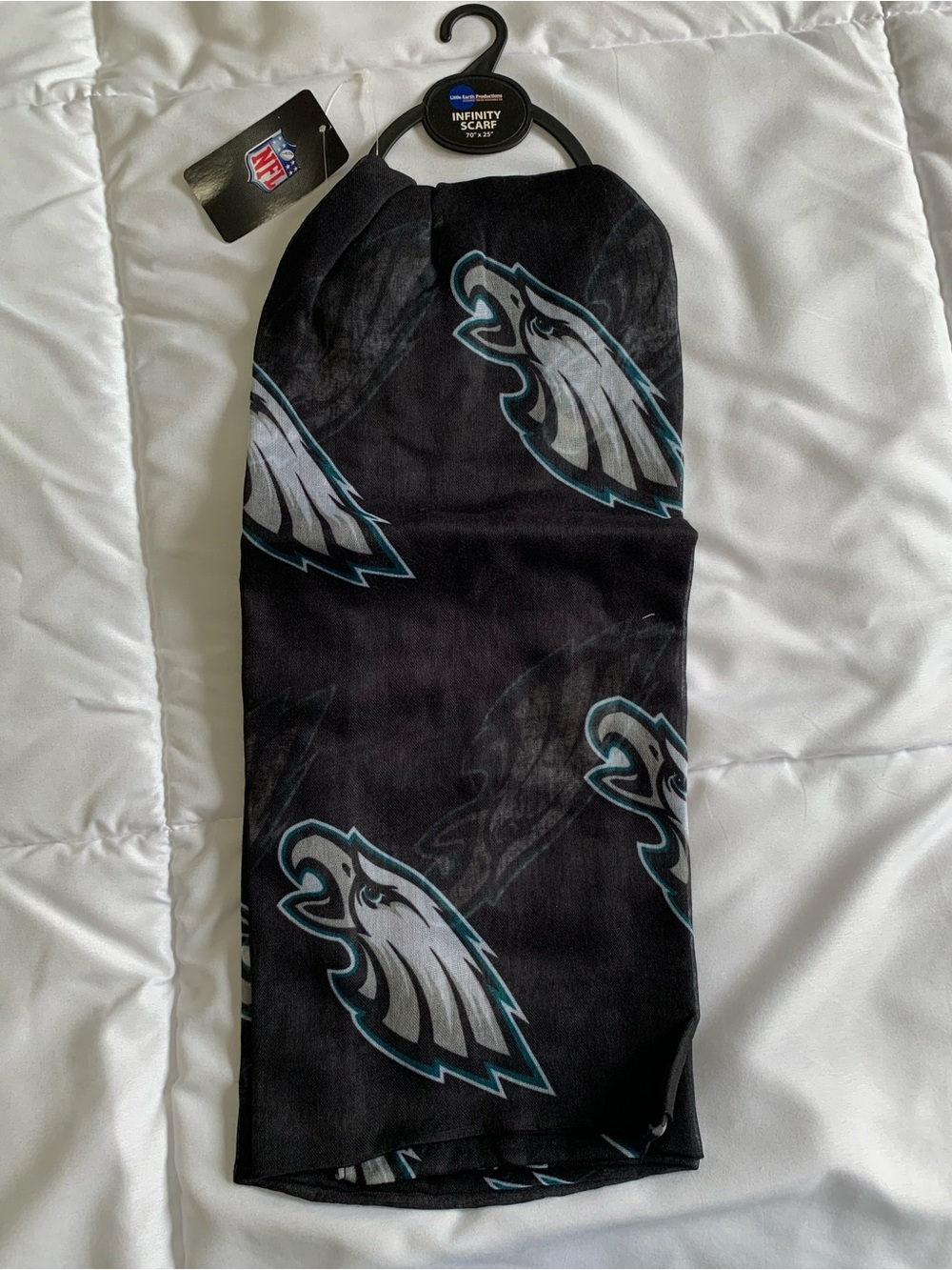 New with tags NFL eagles infinity scarf 70”x25”